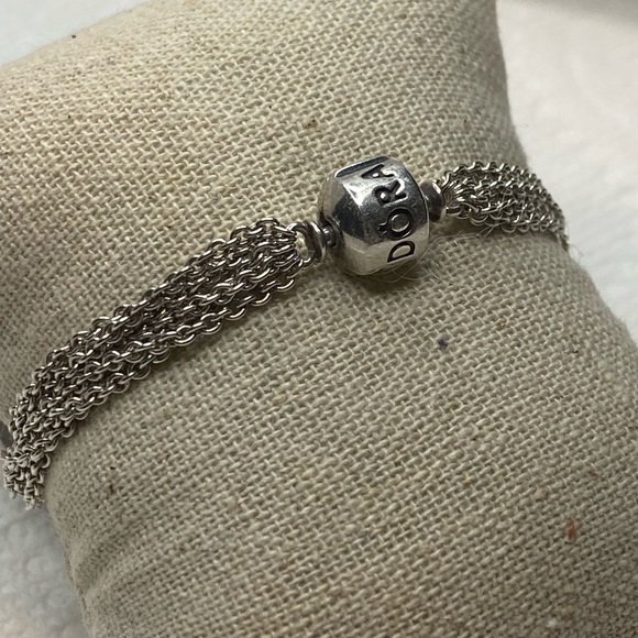 🔥Authentic PANDORA bracelet - Picture 1 of 6